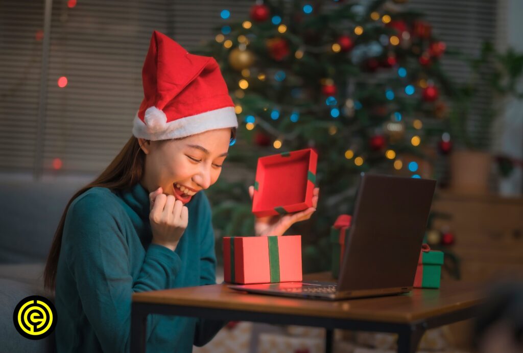 16 Fun Virtual Christmas Games for Family, Friends, and Work